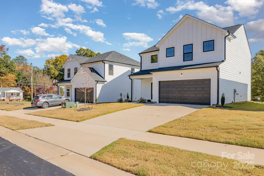 107 Silverwood Court, Mooresville, NC 28115 - Image #2