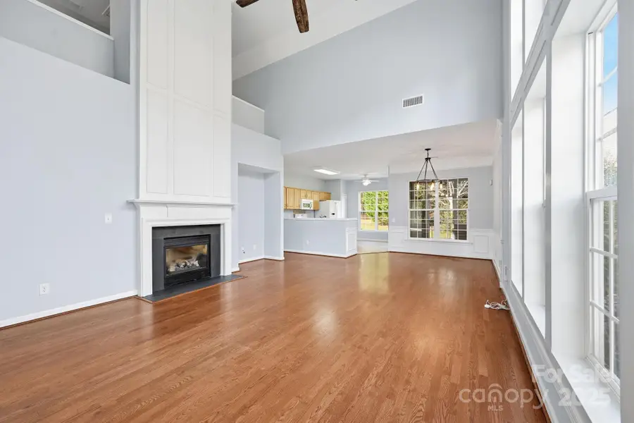 13809 Falconcrest Drive, Charlotte, NC 28269 - Image #3