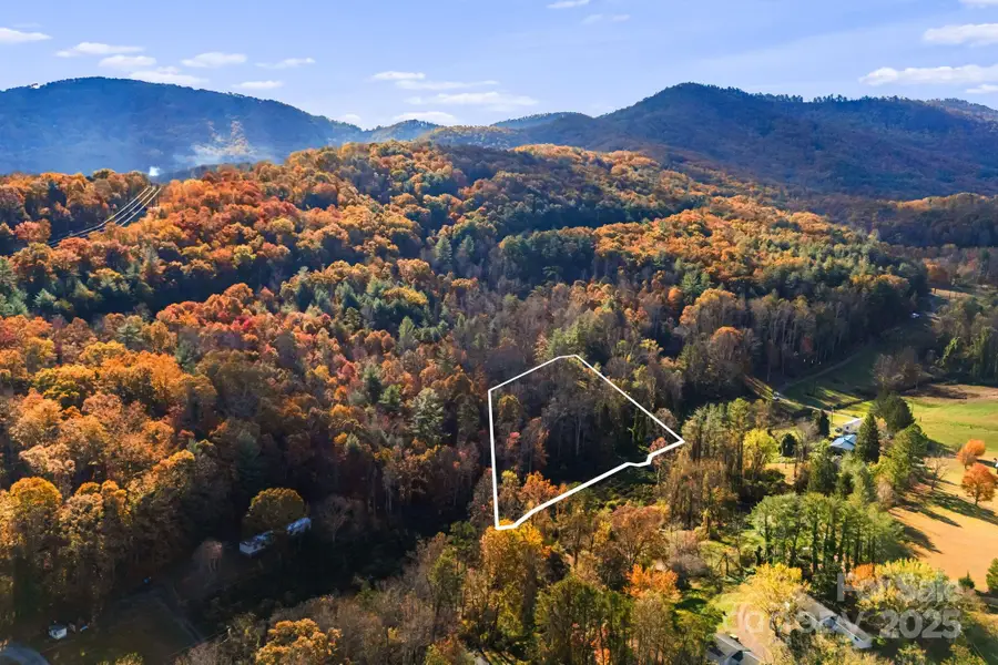 99999 Willow Creek Drive #2, Asheville, NC 28803 - Image #2