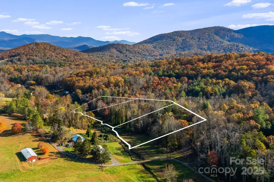 99999 Willow Creek Drive #2, Asheville, NC 28803 - Image #3