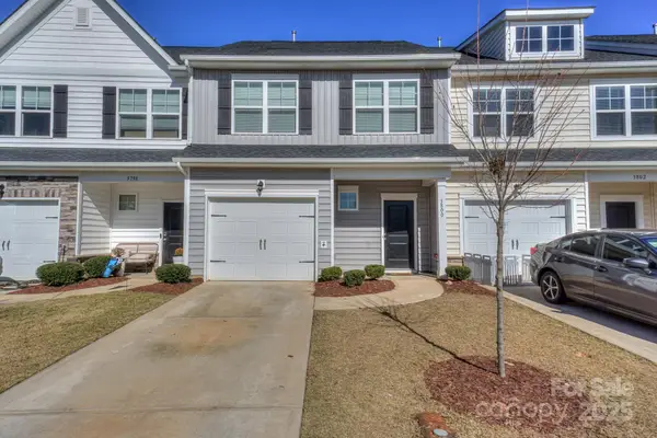 3800 Yorkshire Place, Sherrills Ford, NC 28682
