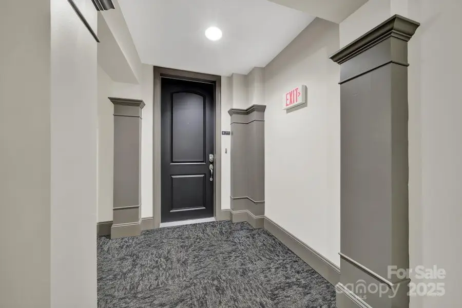 4620 Piedmont Row Drive #613, Charlotte, NC 28210 - Image #2