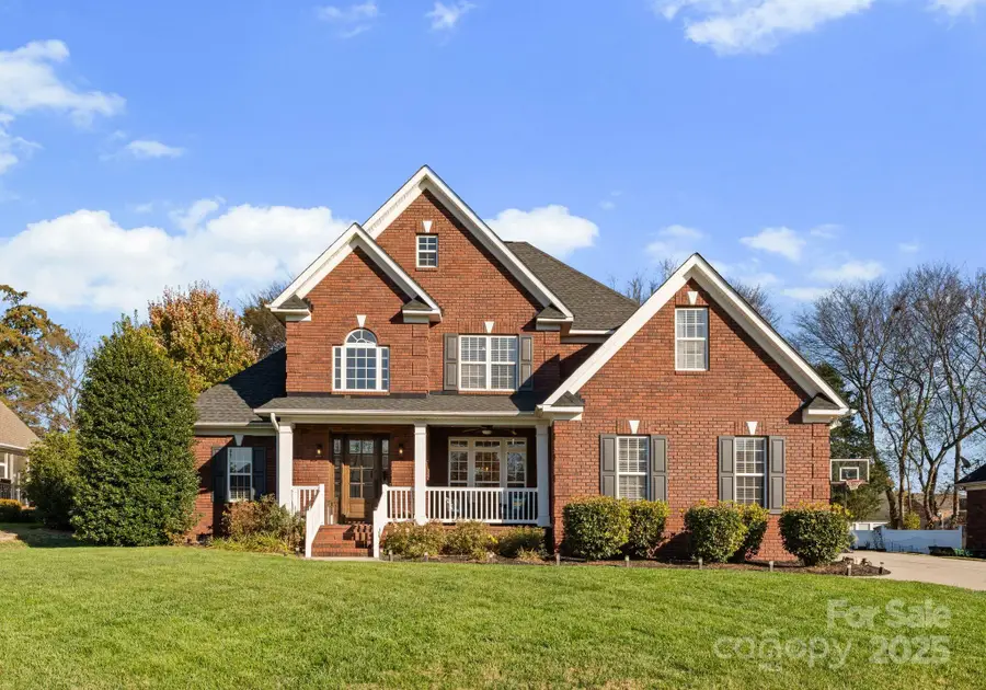 706 King Fredrick Lane Sw, Concord, NC 28027 - Image #2