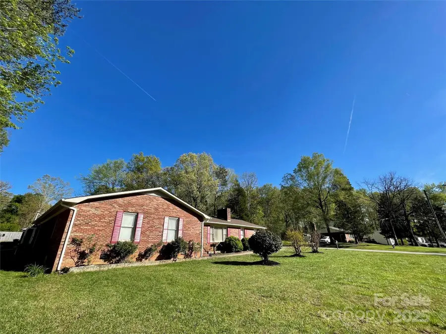 101 Bayberry Drive, Salisbury, NC 28147 - Image #2