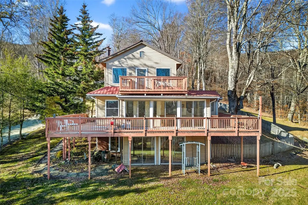 36 Mitchell View Road, Bakersville, NC 28705 - Image #1