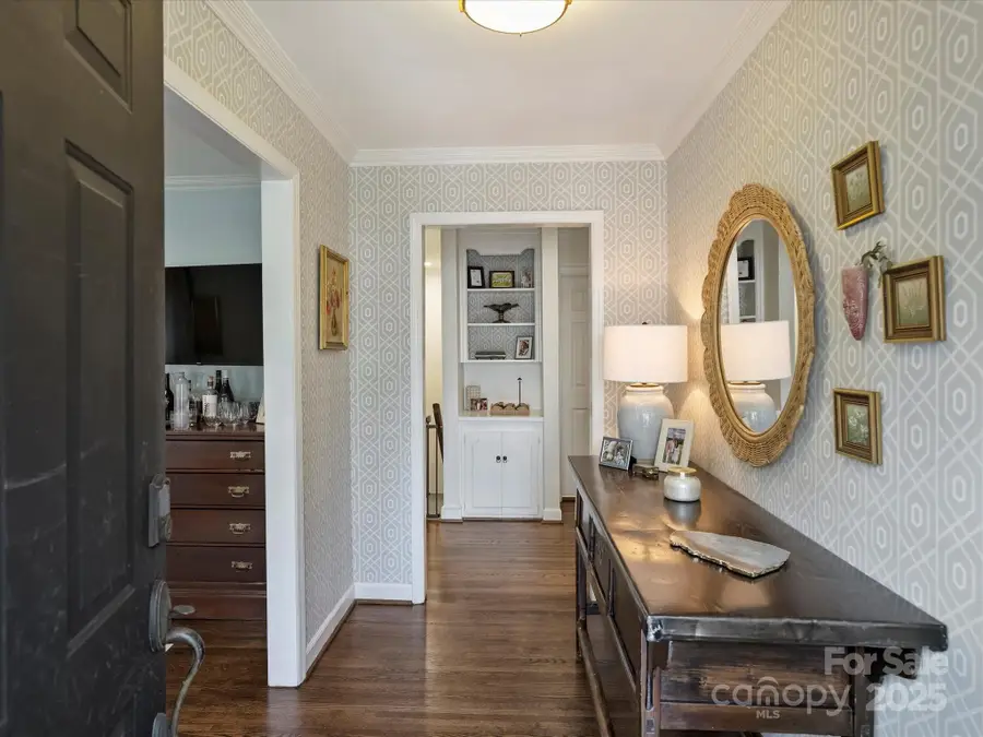 6624 Long Meadow Road, Charlotte, NC 28210 - Image #2