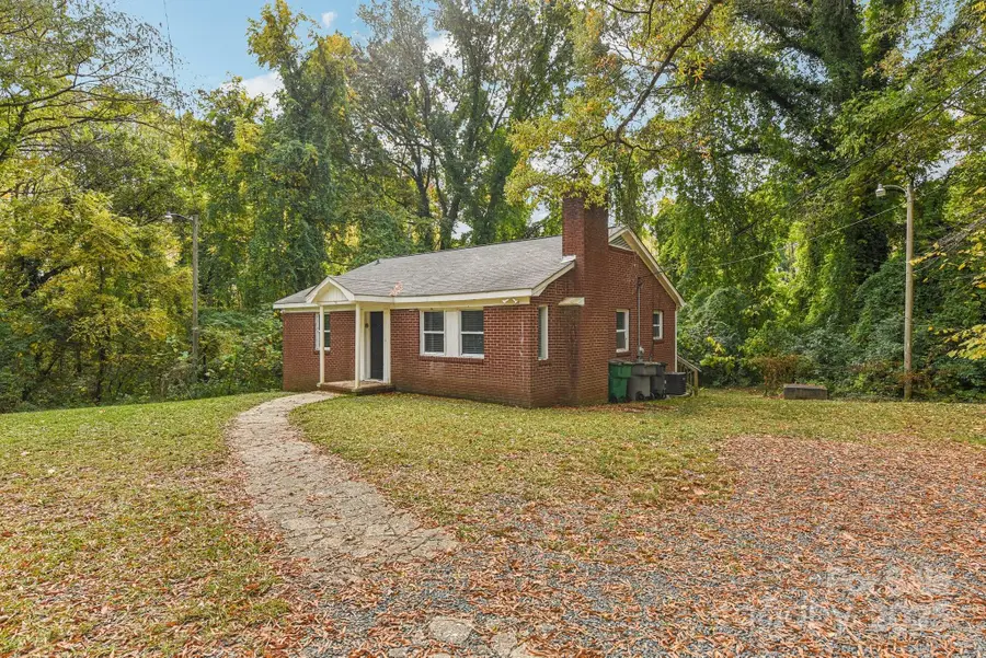 2996 Shady Lane, Charlotte, NC 28208 - Image #3