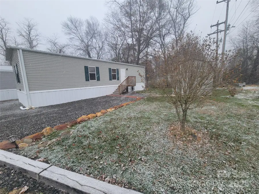 141 Pike Point, Waynesville, NC 28785 - Image #3