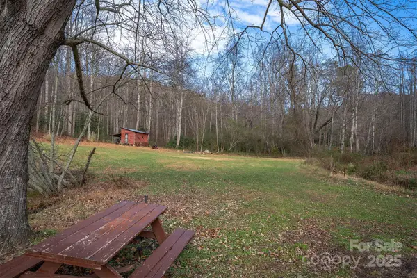 99999 Walker Cove Road, Black Mountain, NC 28711
