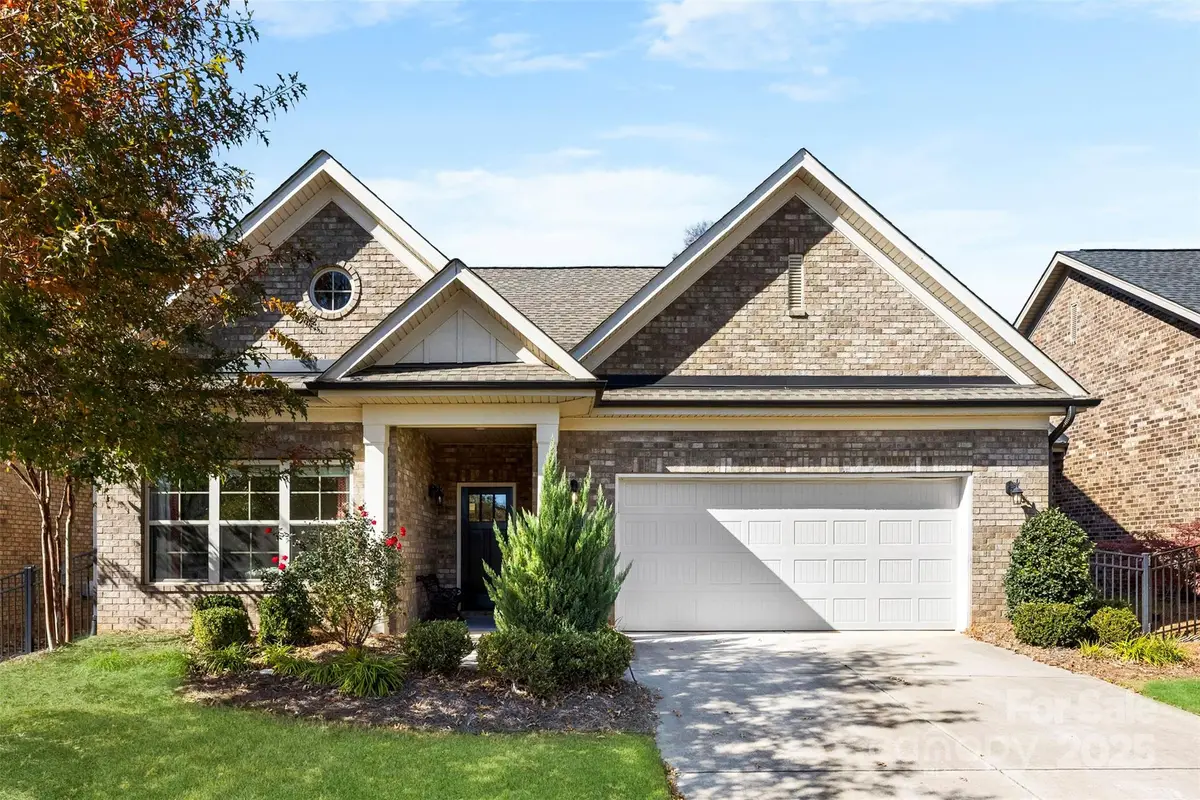 5272 Courtyard Lane, Belmont, NC 28012 - Image #1