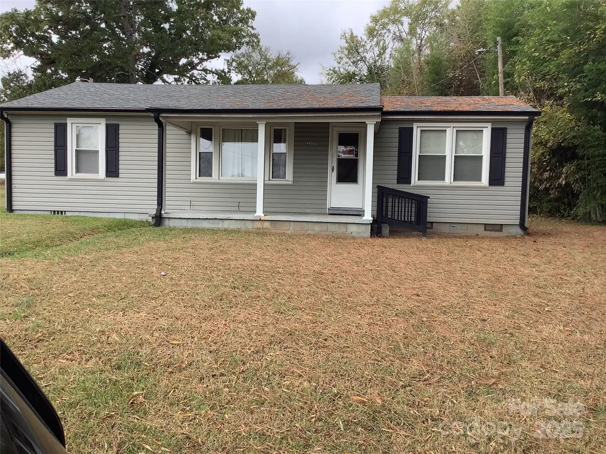 2609 Linda Avenue, Kannapolis, NC 28083 - Image #1