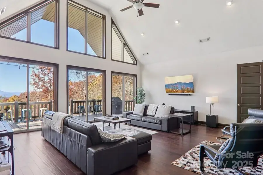 242 Crossview Drive, Bryson City, NC 28713 - Image #3