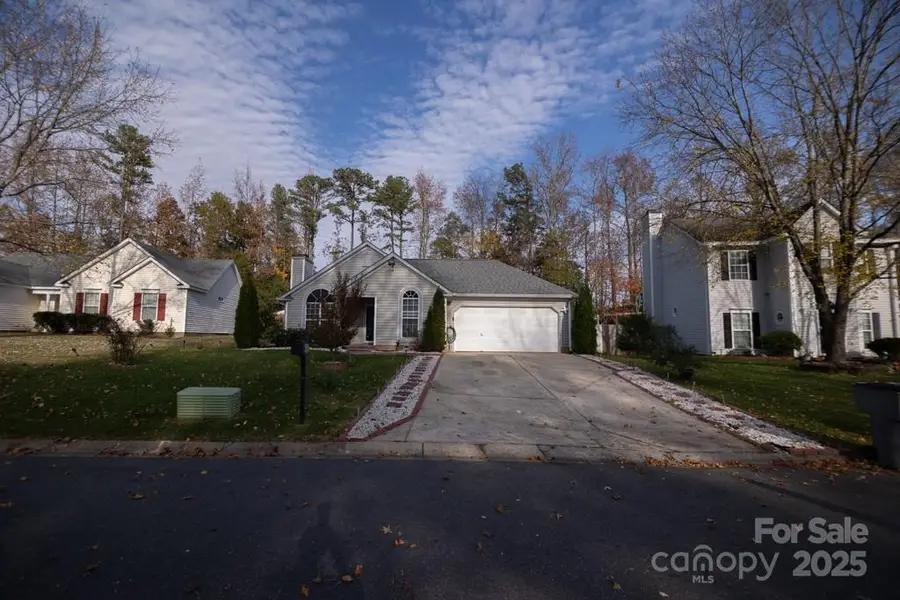 7407 Heronwood Lane, Charlotte, NC 28227 - Image #3