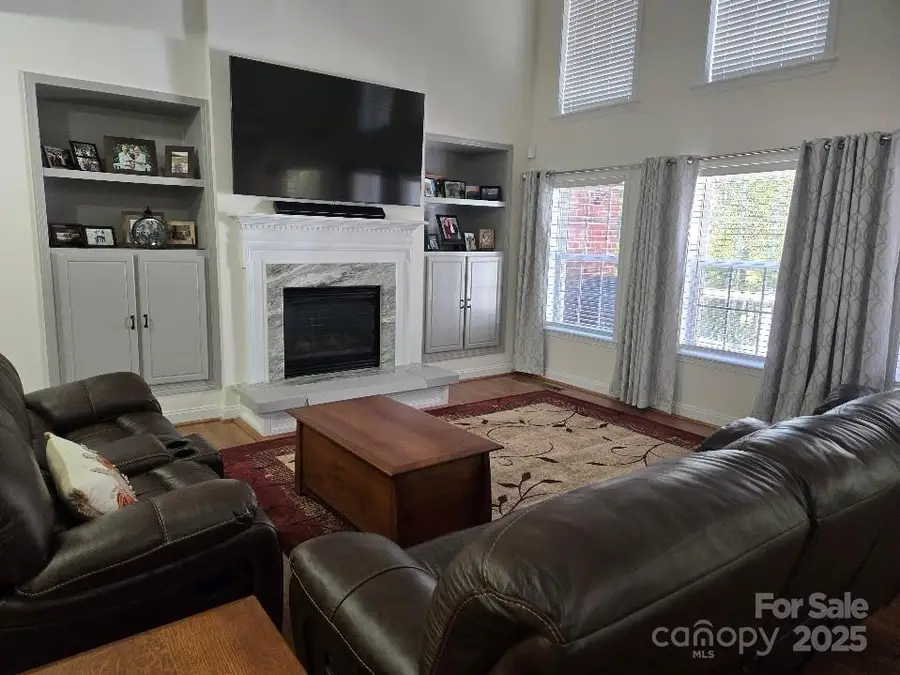 11201 Highcrest Drive, Huntersville, NC 28078 - Image #2