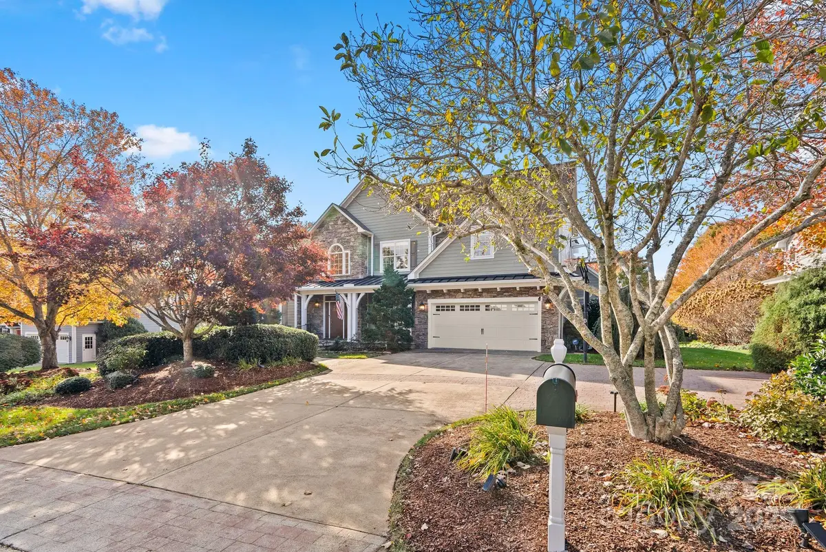 6 Huntington Chase Drive, Asheville, NC 28805 - Image #1