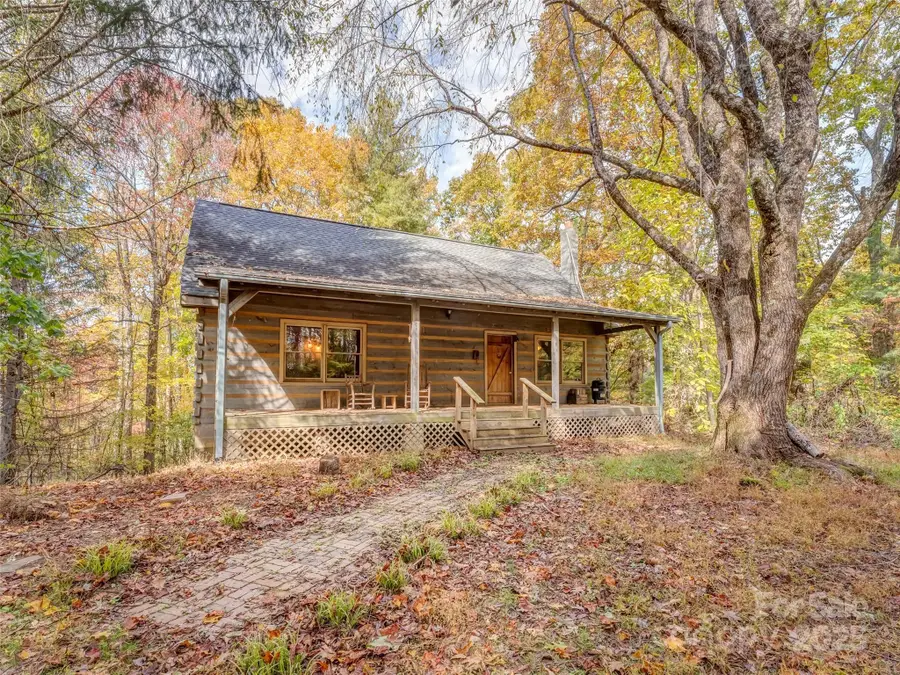 6130 Howard Gap Road, Saluda, NC 28773 - Image #2