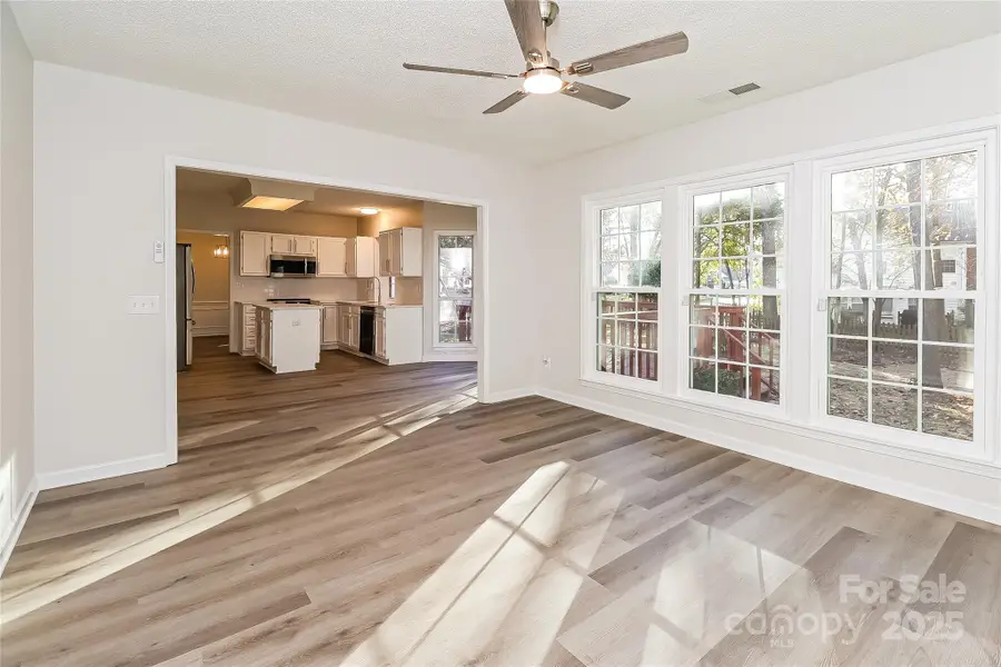 6001 Elm Cove Lane, Charlotte, NC 28269 - Image #3