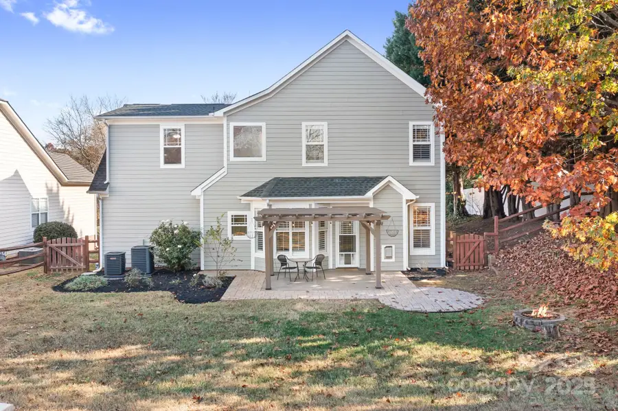 20332 Colony Point Lane, Cornelius, NC 28031 - Image #2