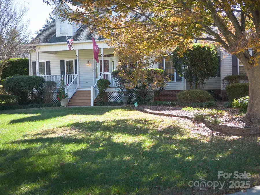 135 Greenbrier Creek Place, Salisbury, NC 28146 - Image #2