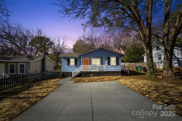 801 Pennsylvania Avenue, Charlotte, NC 28216