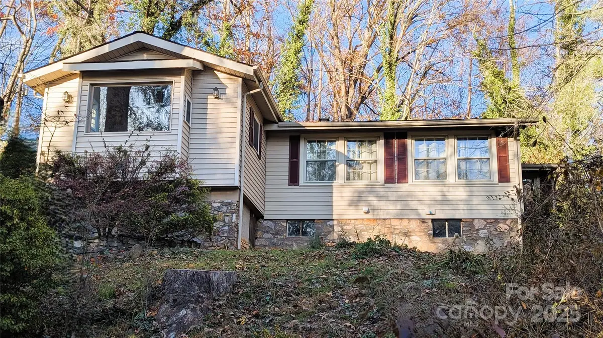233 Rolling Drive, Waynesville, NC 28786 - Image #1
