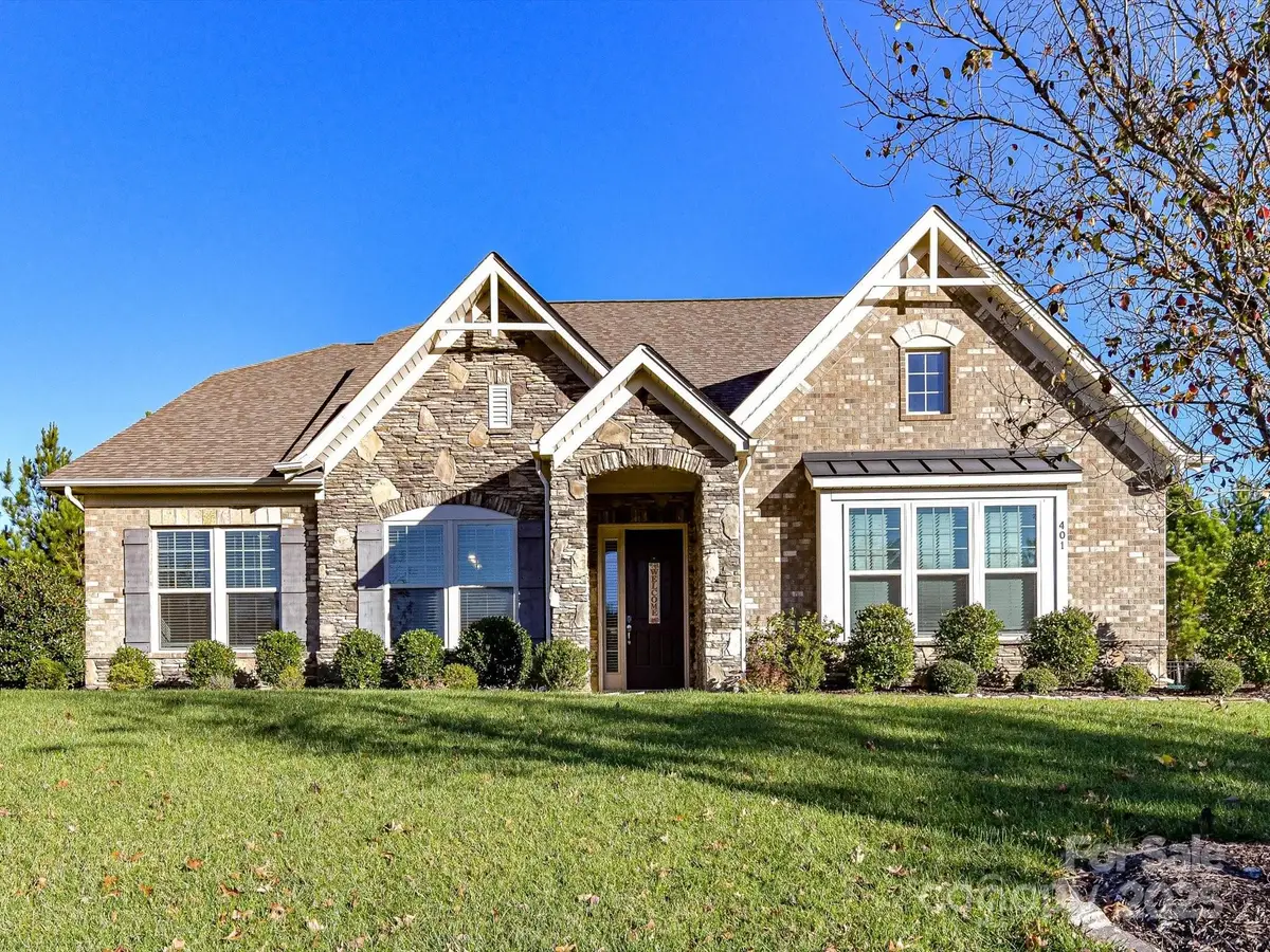 401 Hollyhock Drive, Matthews, NC 28104 - Image #1