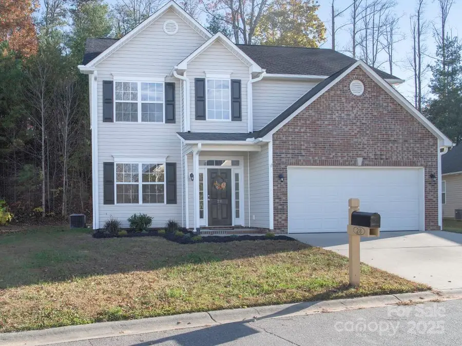 28 Stone River Drive, Asheville, NC 28804 - Image #3