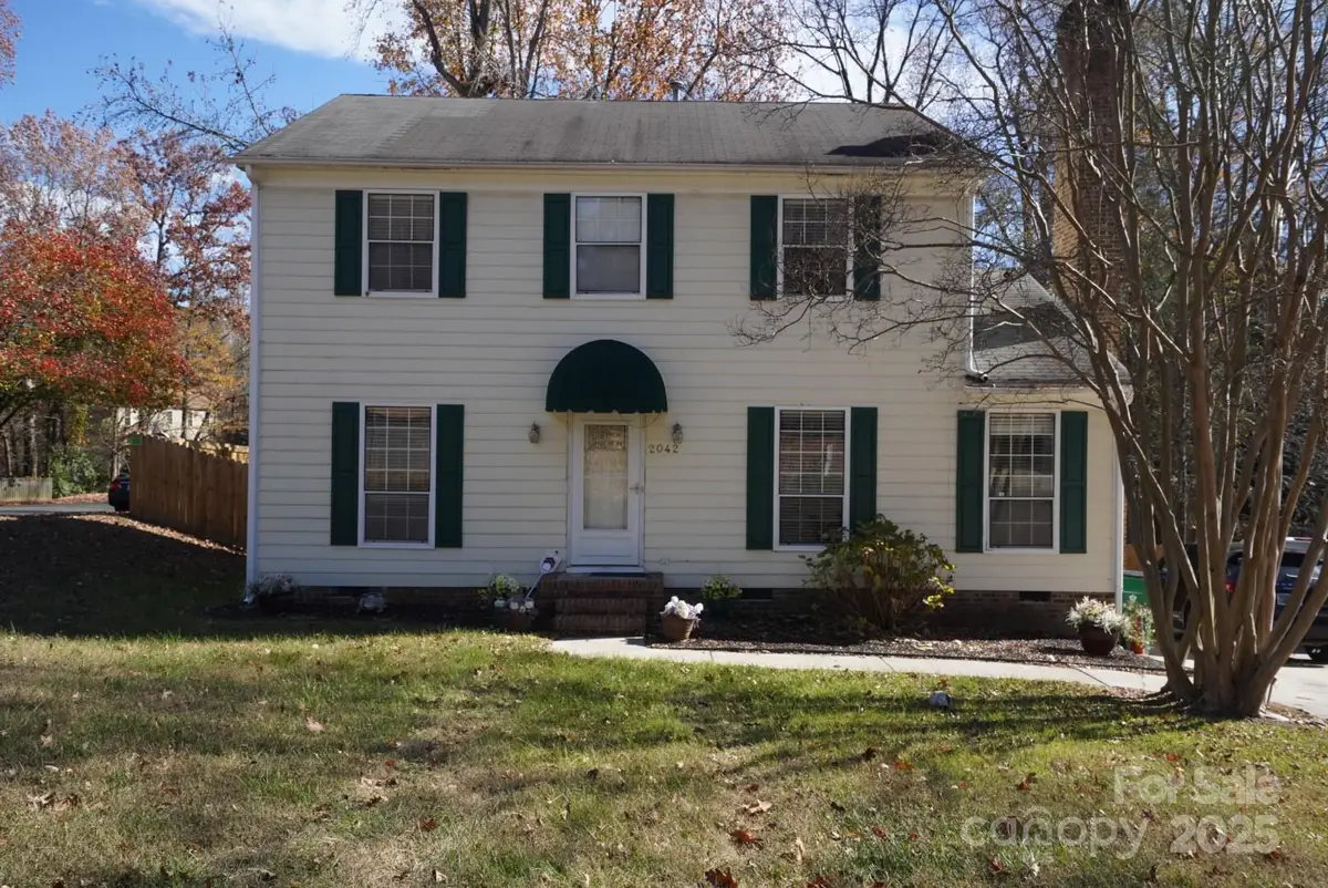 2042 Killarney Place, Charlotte, NC 28262 - Image #1