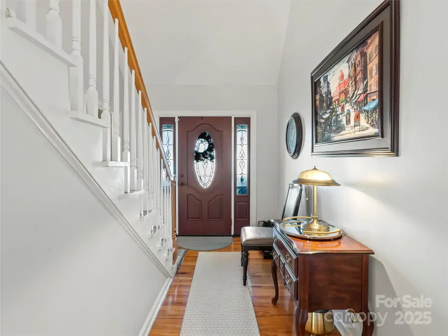 1002 4th Street Ne, Conover, NC 28613 - Image #3