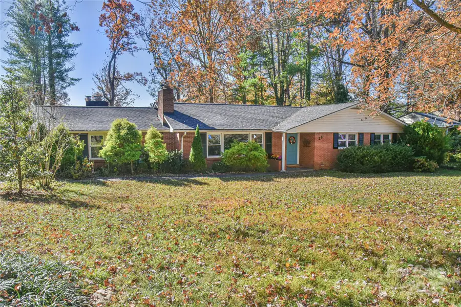 26 Bevlyn Drive, Asheville, NC 28803 - Image #2