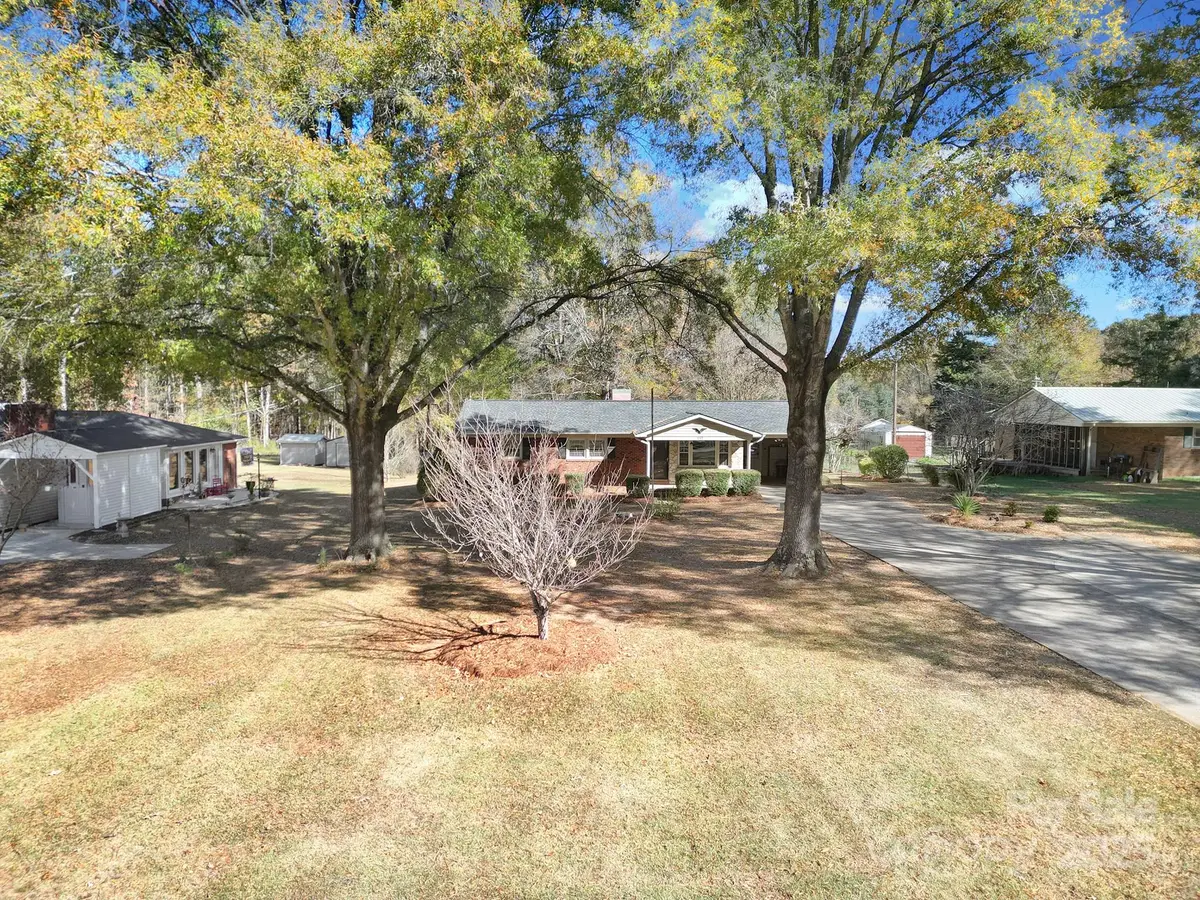 157 Holiday Road, Lancaster, SC 29720 - Image #1