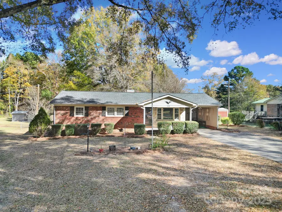 157 Holiday Road, Lancaster, SC 29720 - Image #3