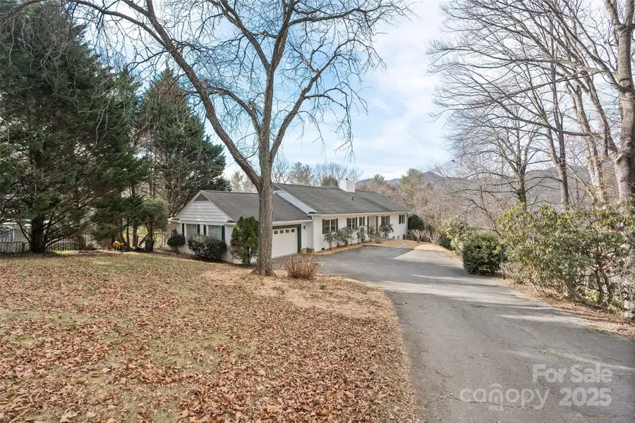 34 Merrimac Circle, Waynesville, NC 28786 - Image #3