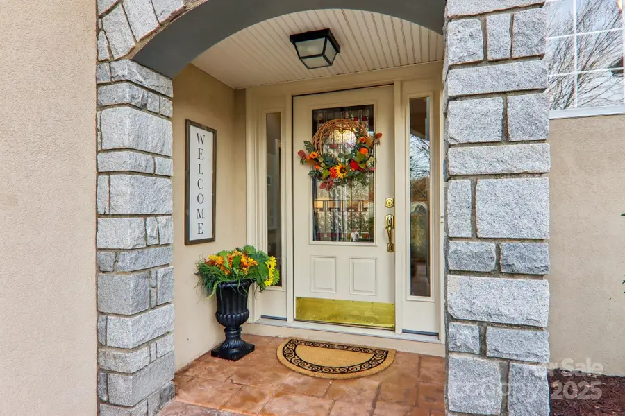 1 Bideford Row #53, Asheville, NC 28803 - Image #2