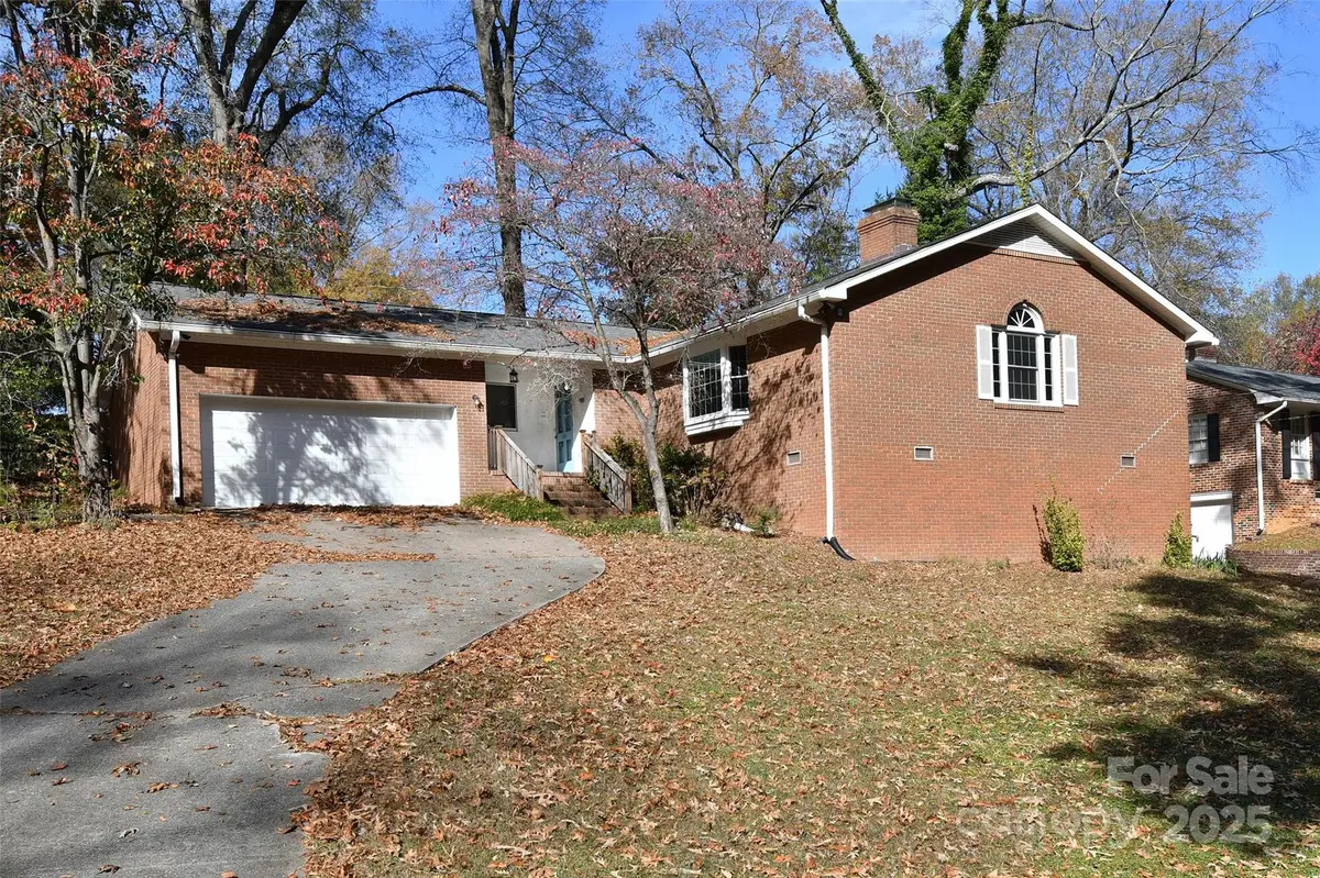 806 N Craige Street, Salisbury, NC 28144 - Image #1