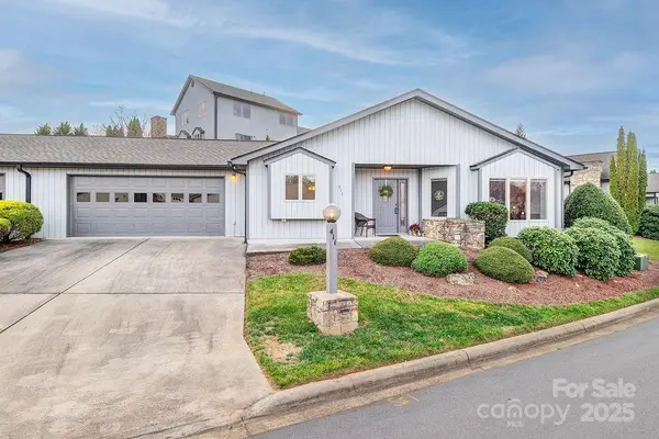 411 Kyfields Street, Weaverville, NC 28787