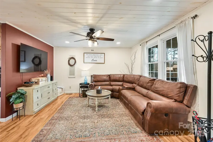 6 Gun Flint Trail, Fletcher, NC 28732 - Image #3