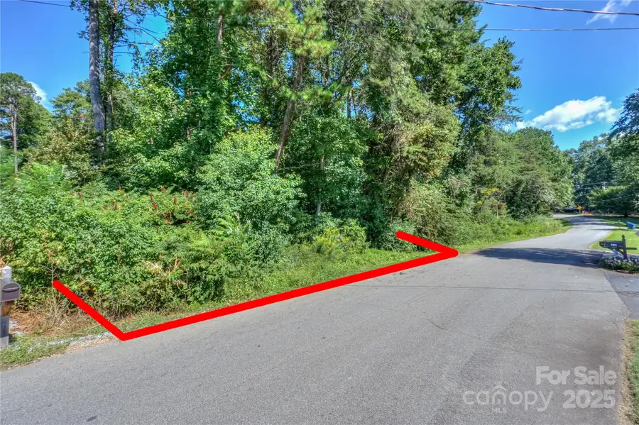 6960 Navajo Trail, Sherrills Ford, NC 28673 - Image #2