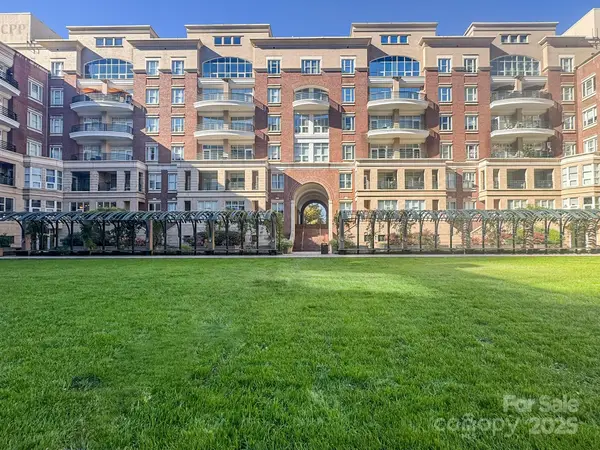 400 N Church Street #420, Charlotte, NC 28202