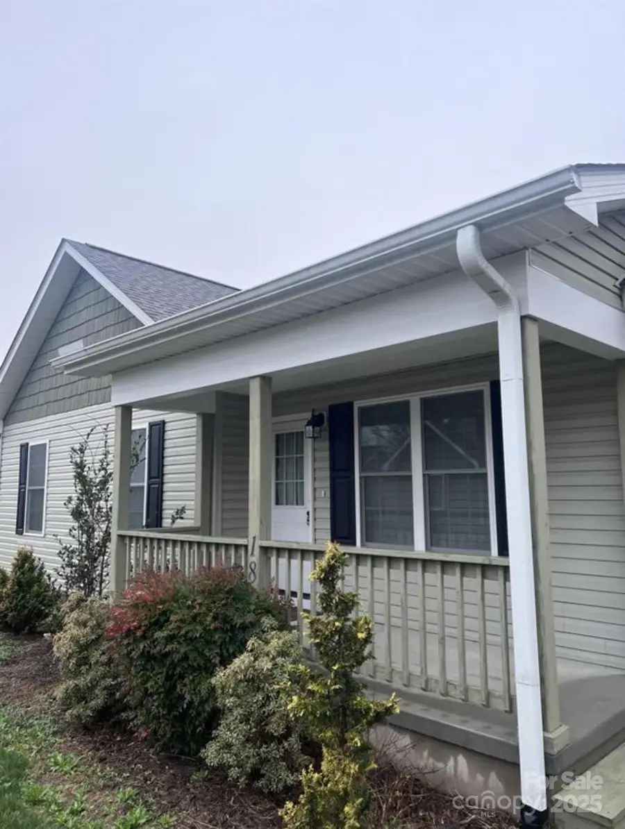 18 Trillium Meadows Lane, Hendersonville, NC 28792 - Image #3