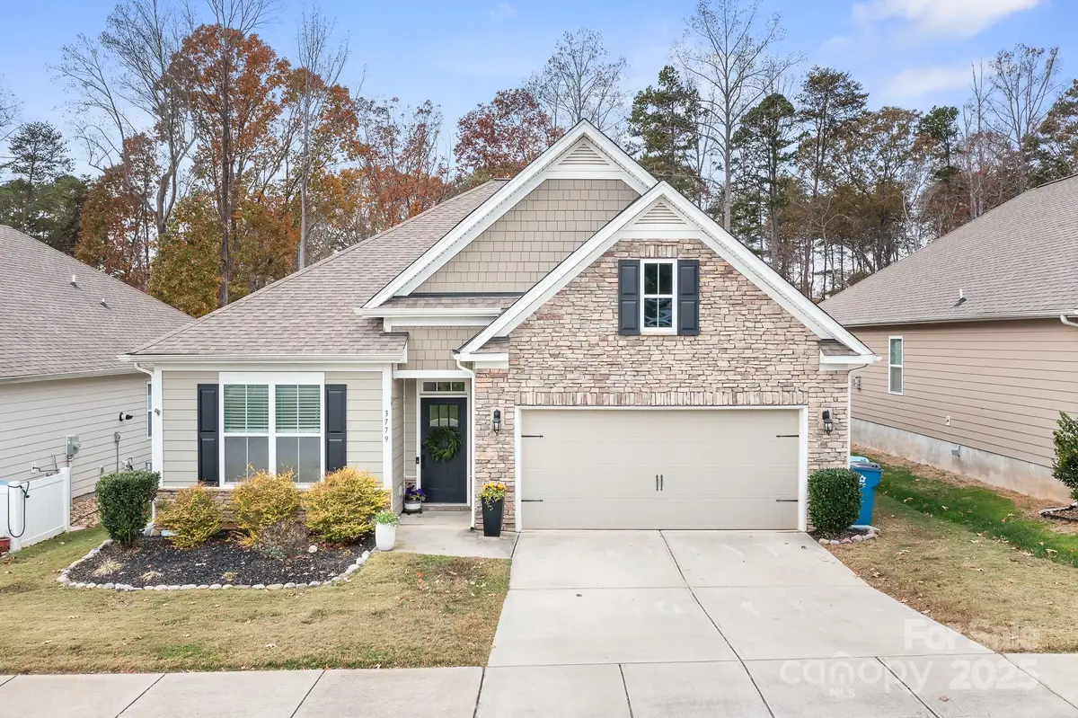 3779 Summer Haven Drive, Sherrills Ford, NC 28673 - Image #1