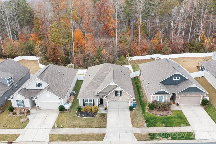 3779 Summer Haven Drive, Sherrills Ford, NC 28673 - Image #3