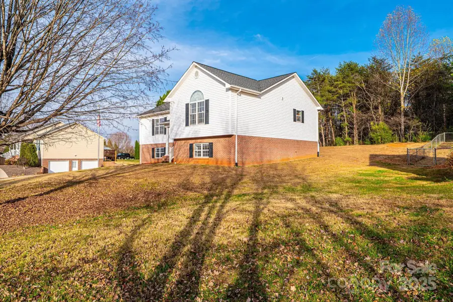 112 Meadowcreek Drive #35, Hudson, NC 28638 - Image #3