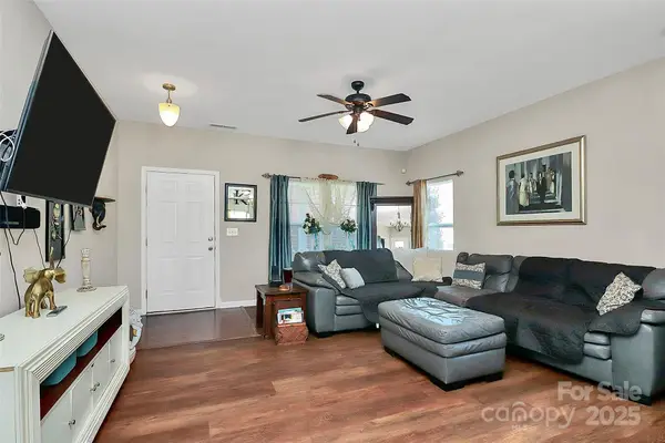 4175 Broadstairs Drive, Concord, NC 28025