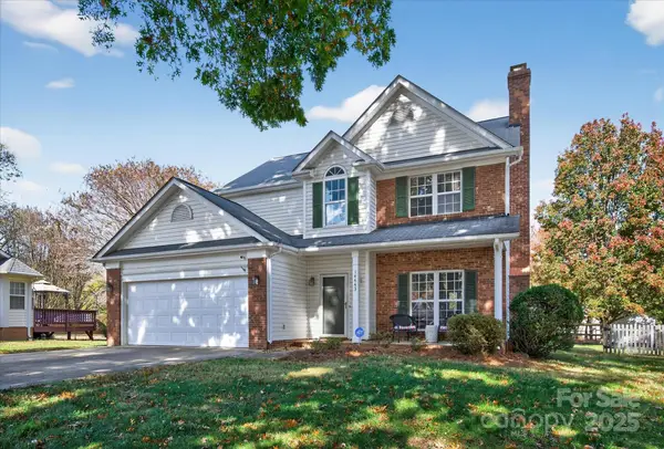 14443 Planters Knob Lane, Charlotte, NC 28273