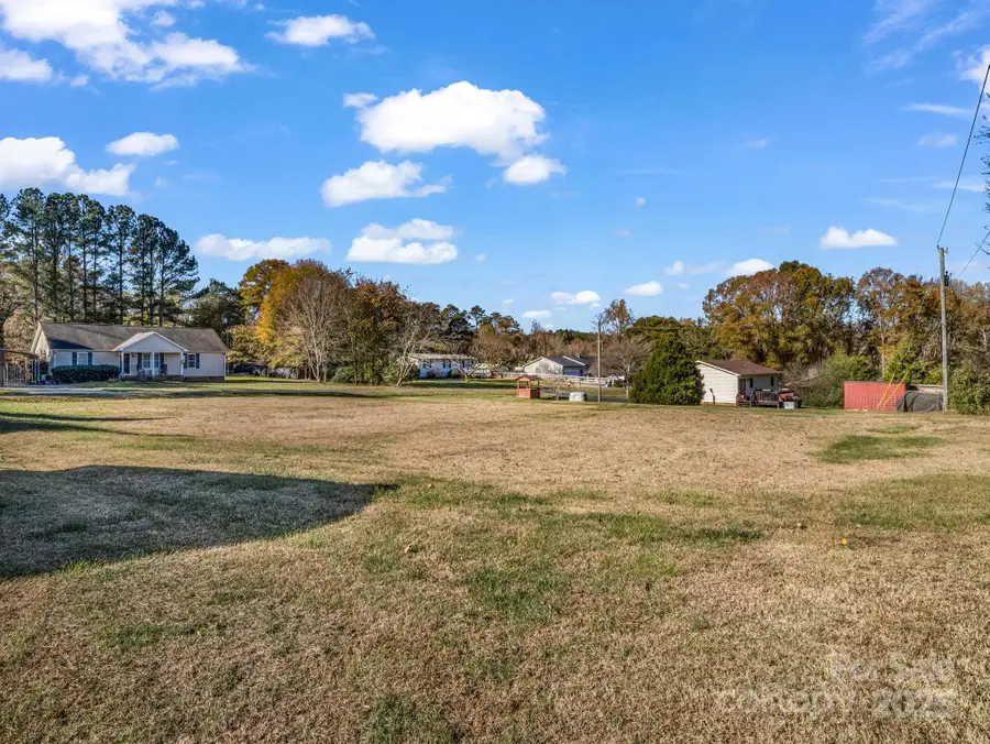 000 Modern Estates Road, Lincolnton, NC 28092 - Image #2
