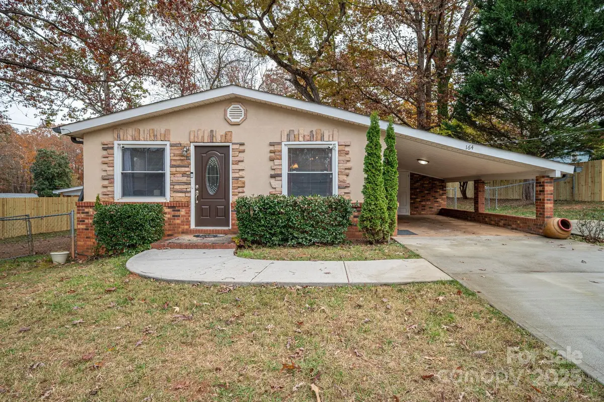 164 8th Avenue Sw, Conover, NC 28613 - Image #1