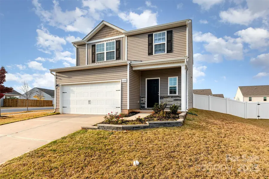 3101 Wynn Way, Charlotte, NC 28215 - Image #2