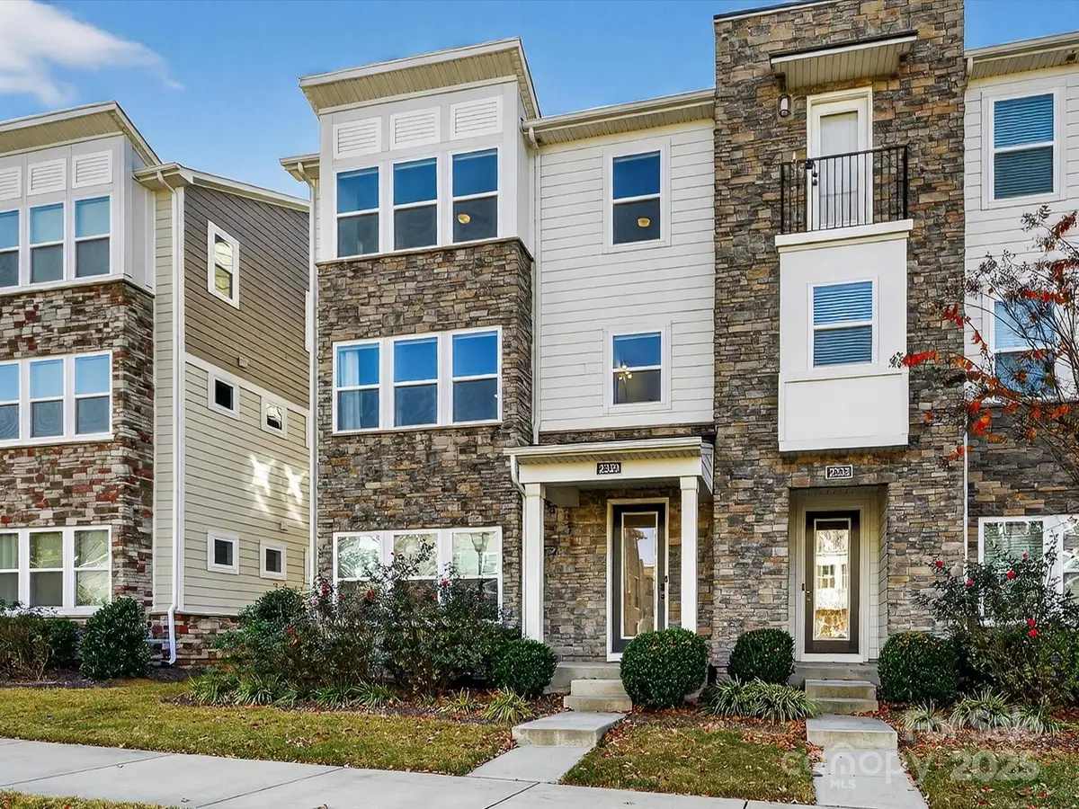 2329 Aria Park Drive, Charlotte, NC 28262 - Image #1