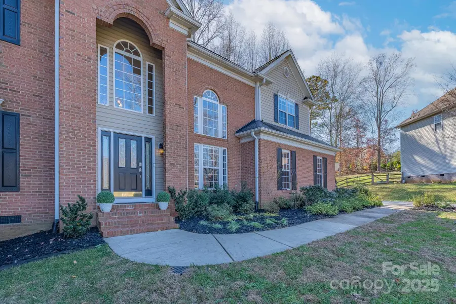 114 Jousters Court, Mooresville, NC 28117 - Image #2